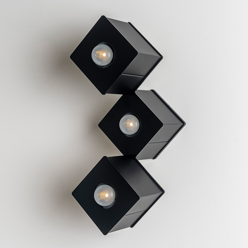 Tetra III - Flush Mount