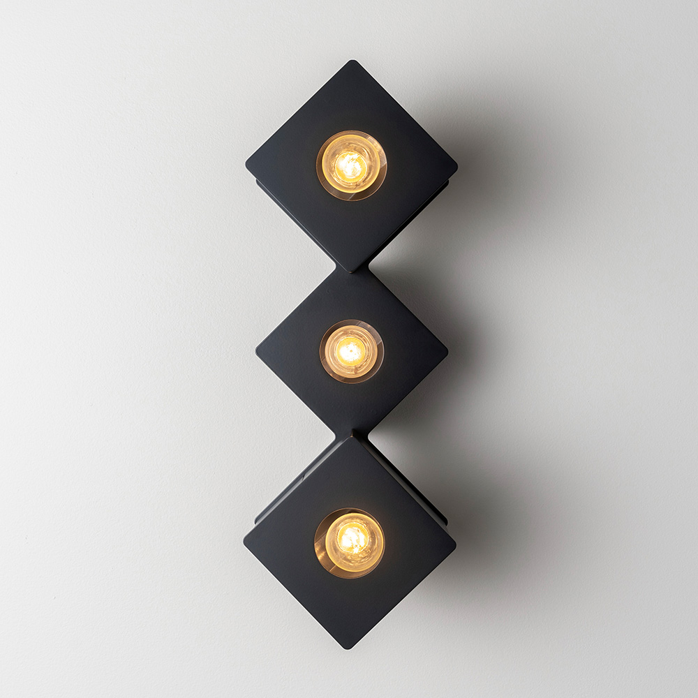 Tetra III - Flush Mount